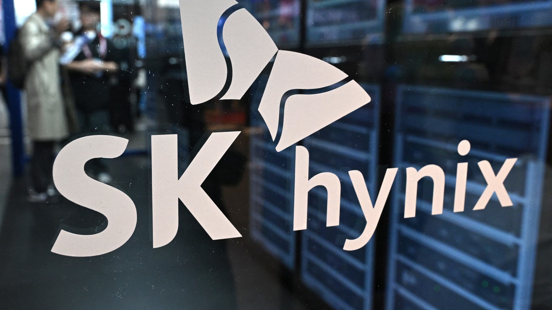 SK Hynix second-quarter revenue more than triples — but misses estimates