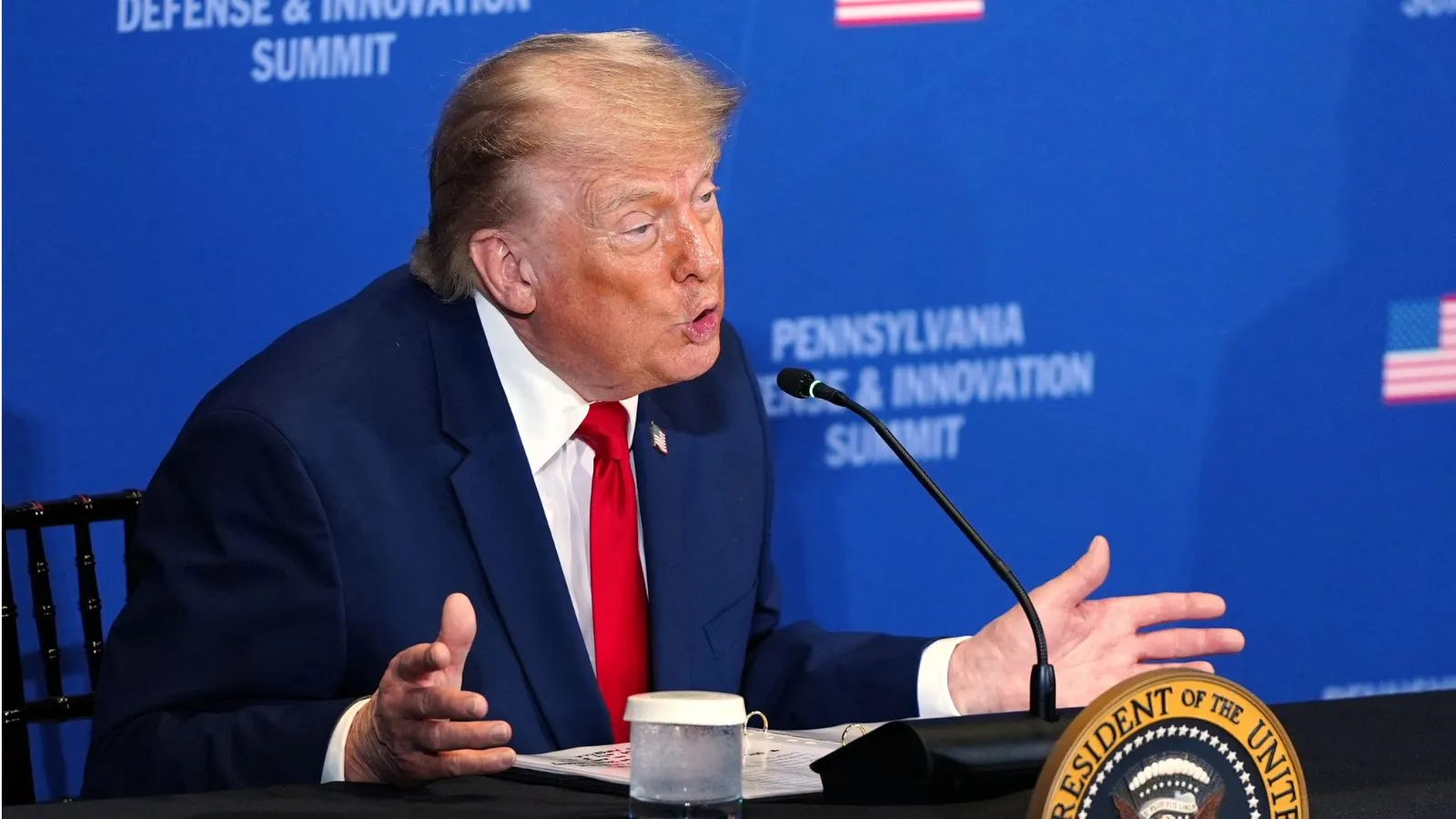 Trump announces deal for 'complete disarmament’ of Hamas
