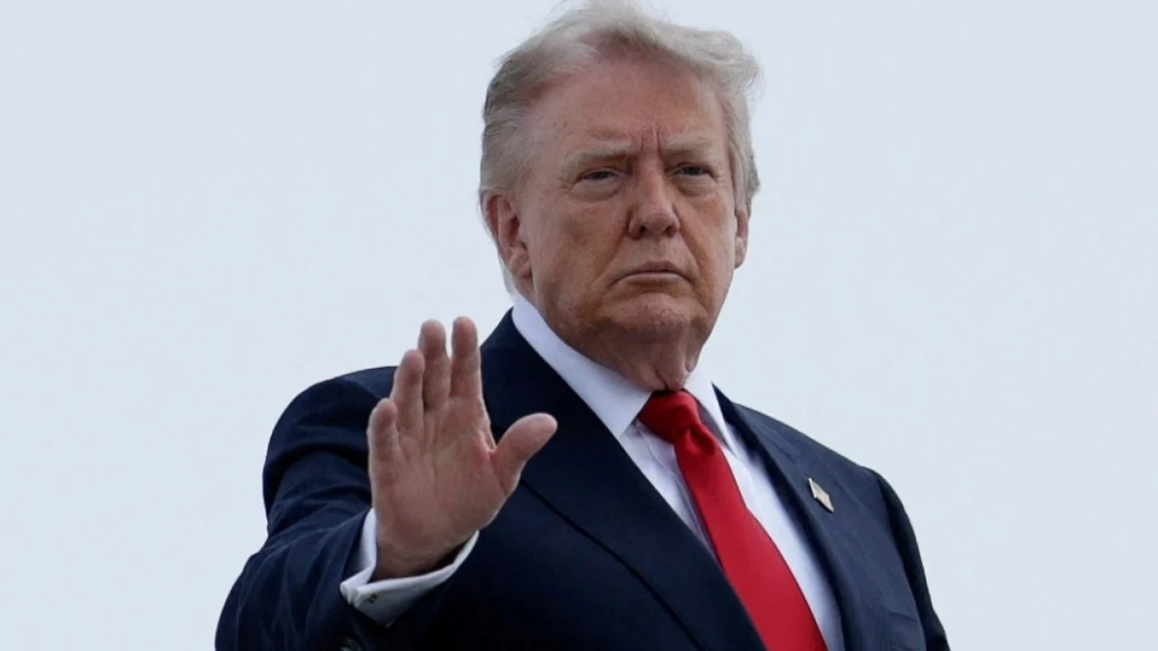 Trump weighs US$100,000 fee for foreign students to work in US after graduation