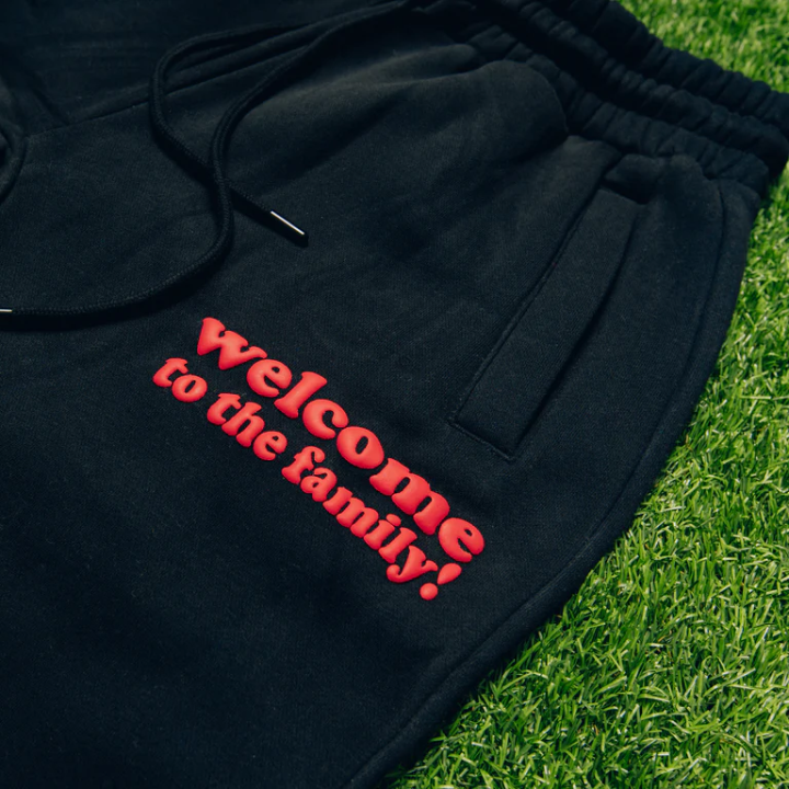 WELCOME TO THE FAMILY! SWEAT PANTS BLACK/RED