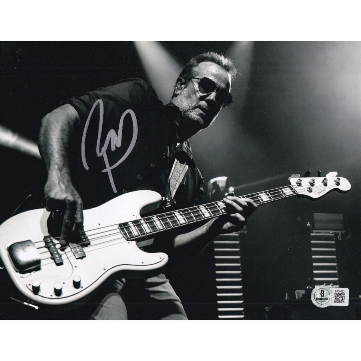 ROBERT DELEO signed 8X10