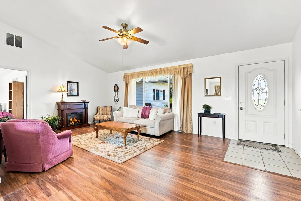 4810 Maple Ave 0007