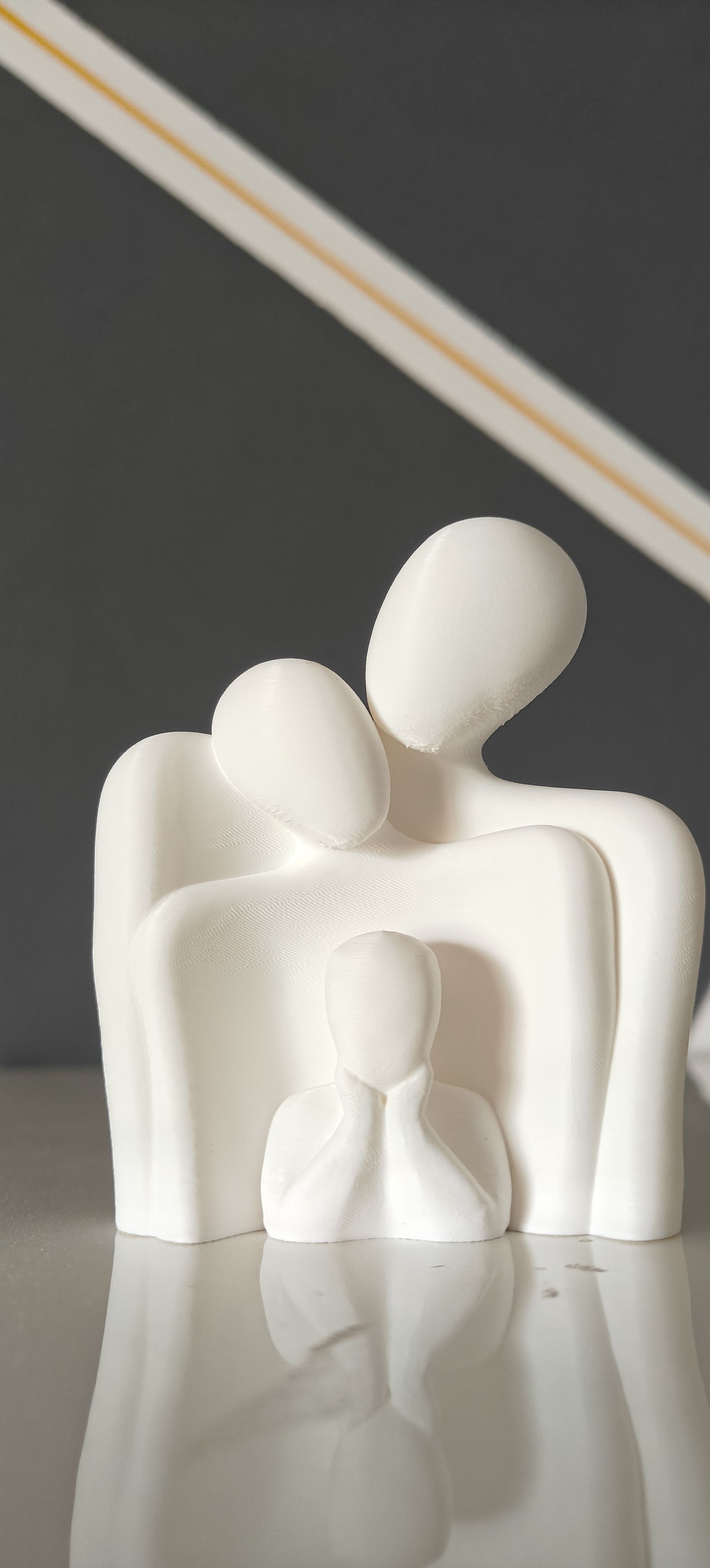Minimalist Family Love Sculpture – Modern Abstract Home Decor