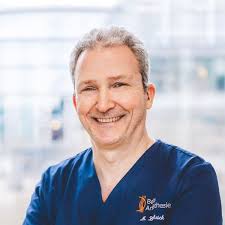 Dr. med. Michael Bochnick