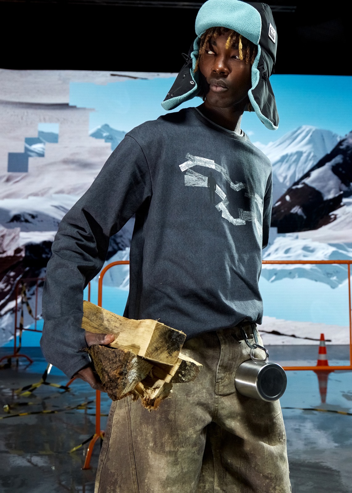Fall /winter collection 2027 (un)certainty - Corporate Merch