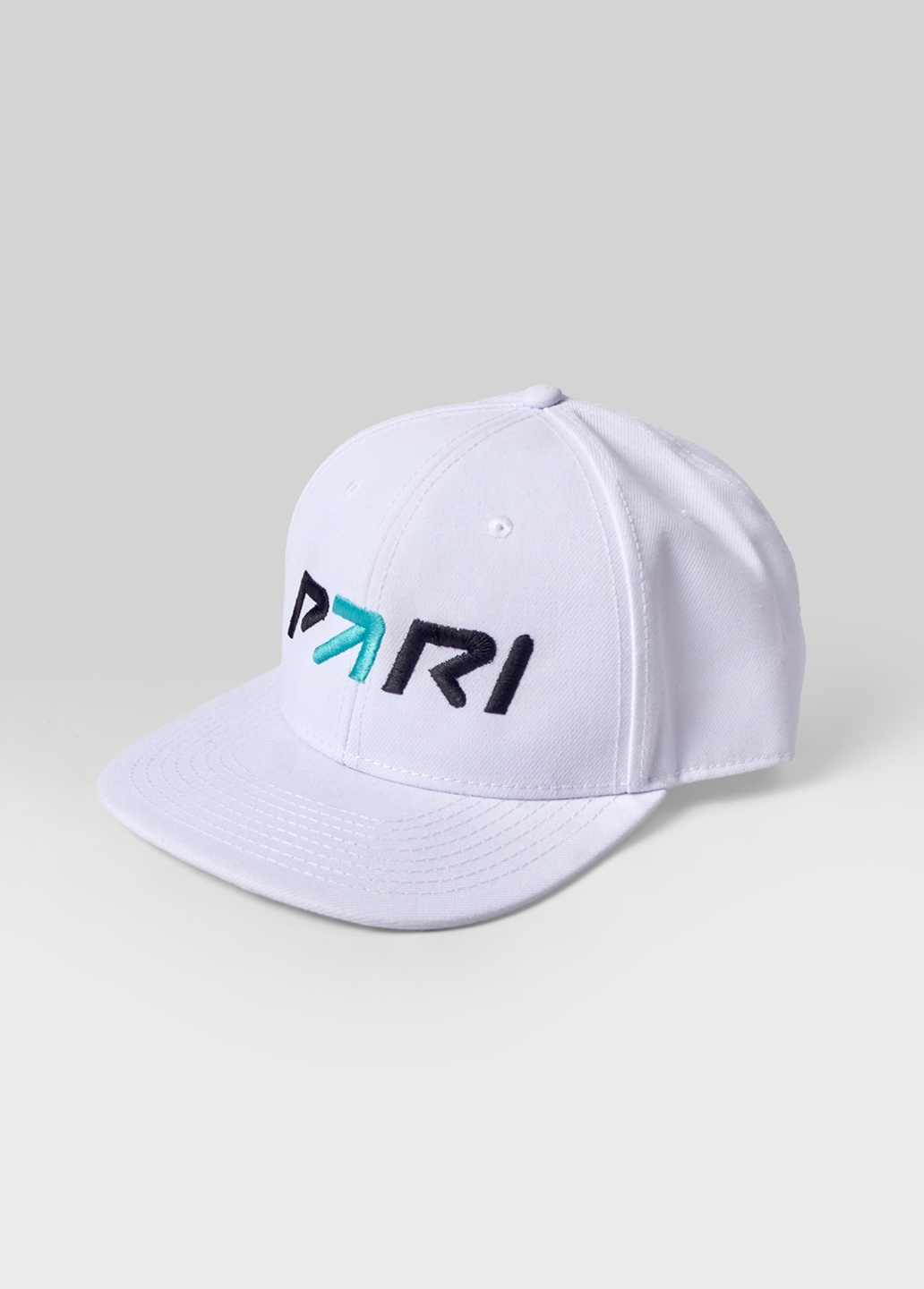 Бейсболка с вышивкой PARI - Product