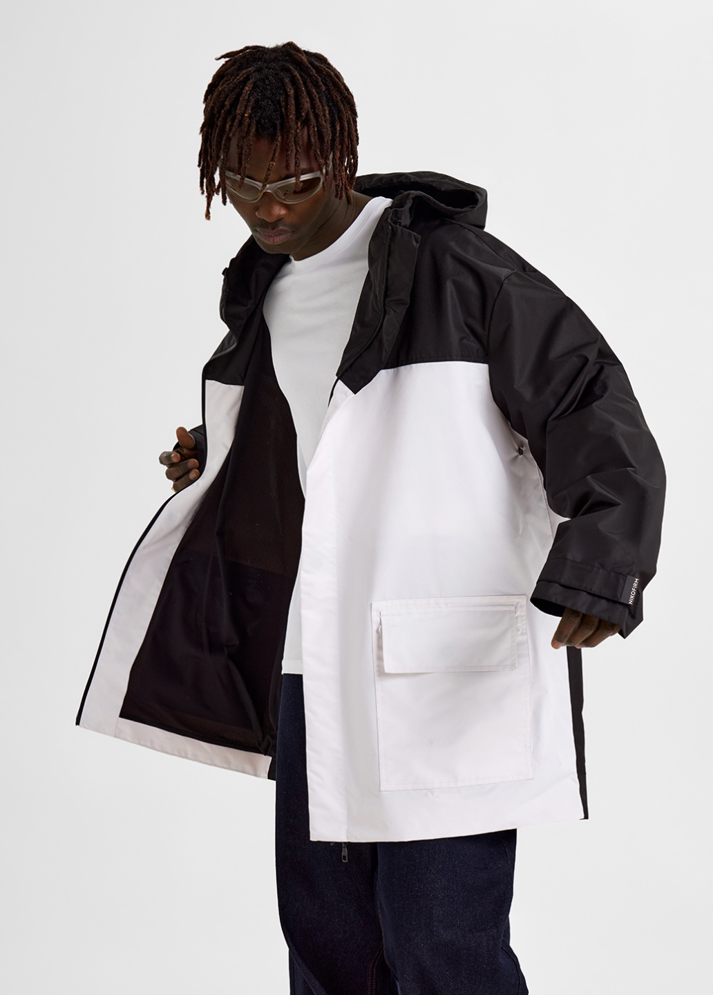 CORPORATE Black and white jacket - Product