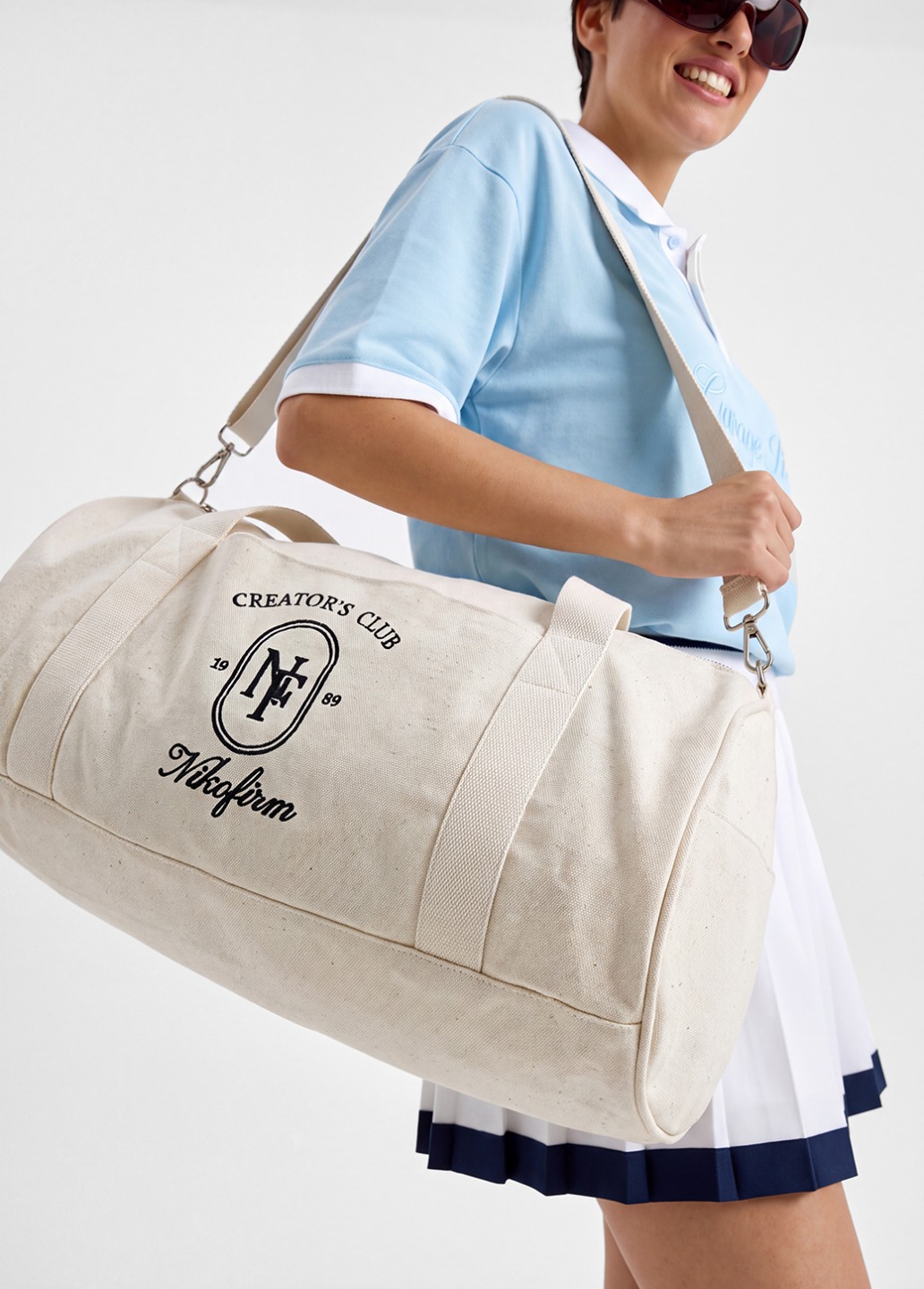 Beige sports bag - Product