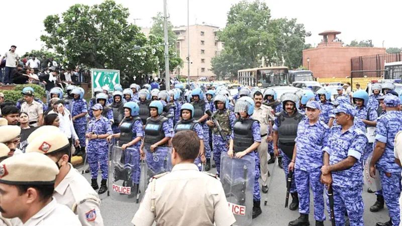ഡല്ഹി സമരം; 20,000 അർദ്ധസൈനിക വിഭാഗം ഉദ്യോഗസ്ഥര് ഒരുമാസത്തോളം തലസ്ഥാനത്ത് തുടരും