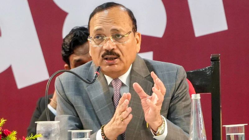 ইণ্ডিয়া মিত্ৰজোঁটক সাক্ষাৎ নকৰে মুখ্য ন্যায়াধীশ সূৰ্য্য কান্তে! আইনী পথত আগবাঢ়ি যোৱাৰ পৰামৰ্শ