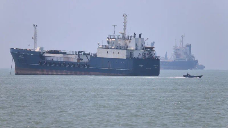 হৰমুজ প্ৰণালীত মিছাইল আক্ৰমণ, জুই লাগিল ইউ এ ইৰ তেল টেংকাৰত; নিহত ভাৰতীয় নাৱিক