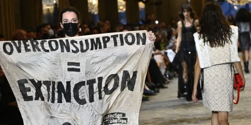 Mirage Economy – Part 1: Who Is Destroying the Planet?