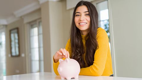 Top benefits of a women’s savings account you should know