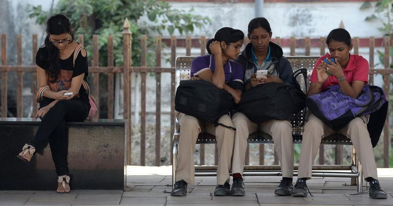 Who Owns The Indian Street?: Reimagining The Flâneur Through Caste, Class, And The Right To Loiter