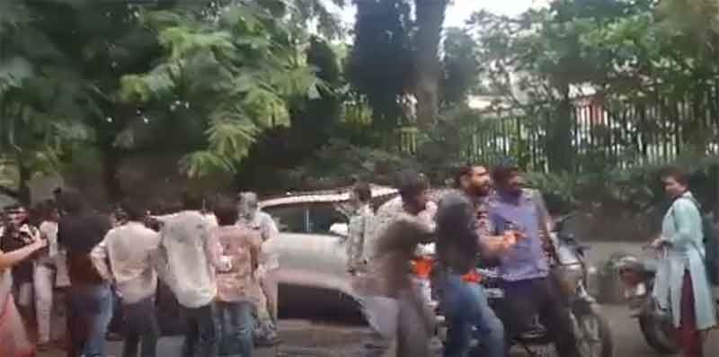 Bajrang Dal Mob Attacks Peaceful Reading Session in Ahmedabad, Participants Assaulted