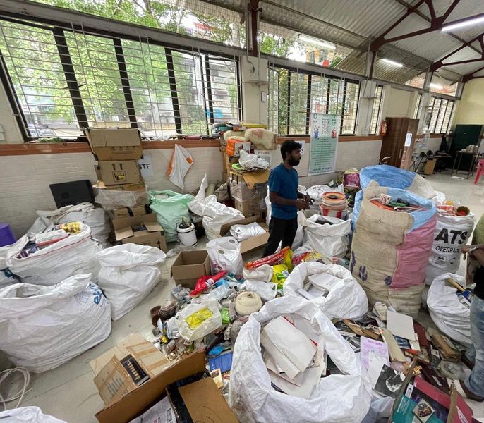 Tossing out that old shirt? Here’s how to manage cloth waste responsibly