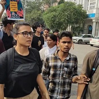 AISA's Neha Bora Detained Again at Connaught Place Amid Anti-CEC Protest