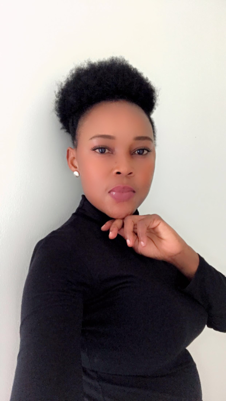 Elizabeth  - Digital nomad in United Arab Emirates