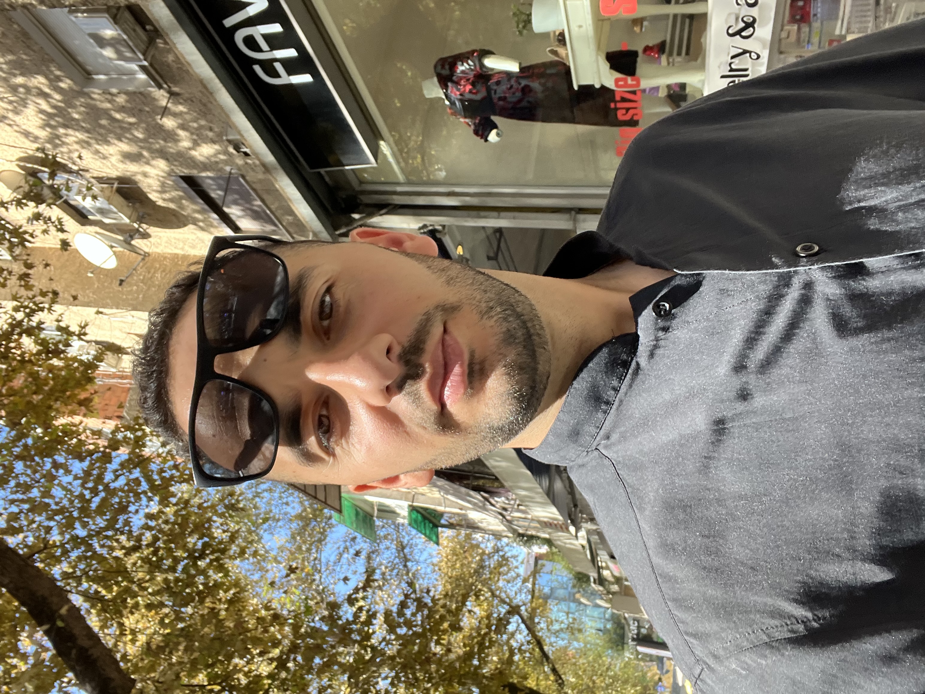 Exploringwithgysi  - Digital nomad in Albania