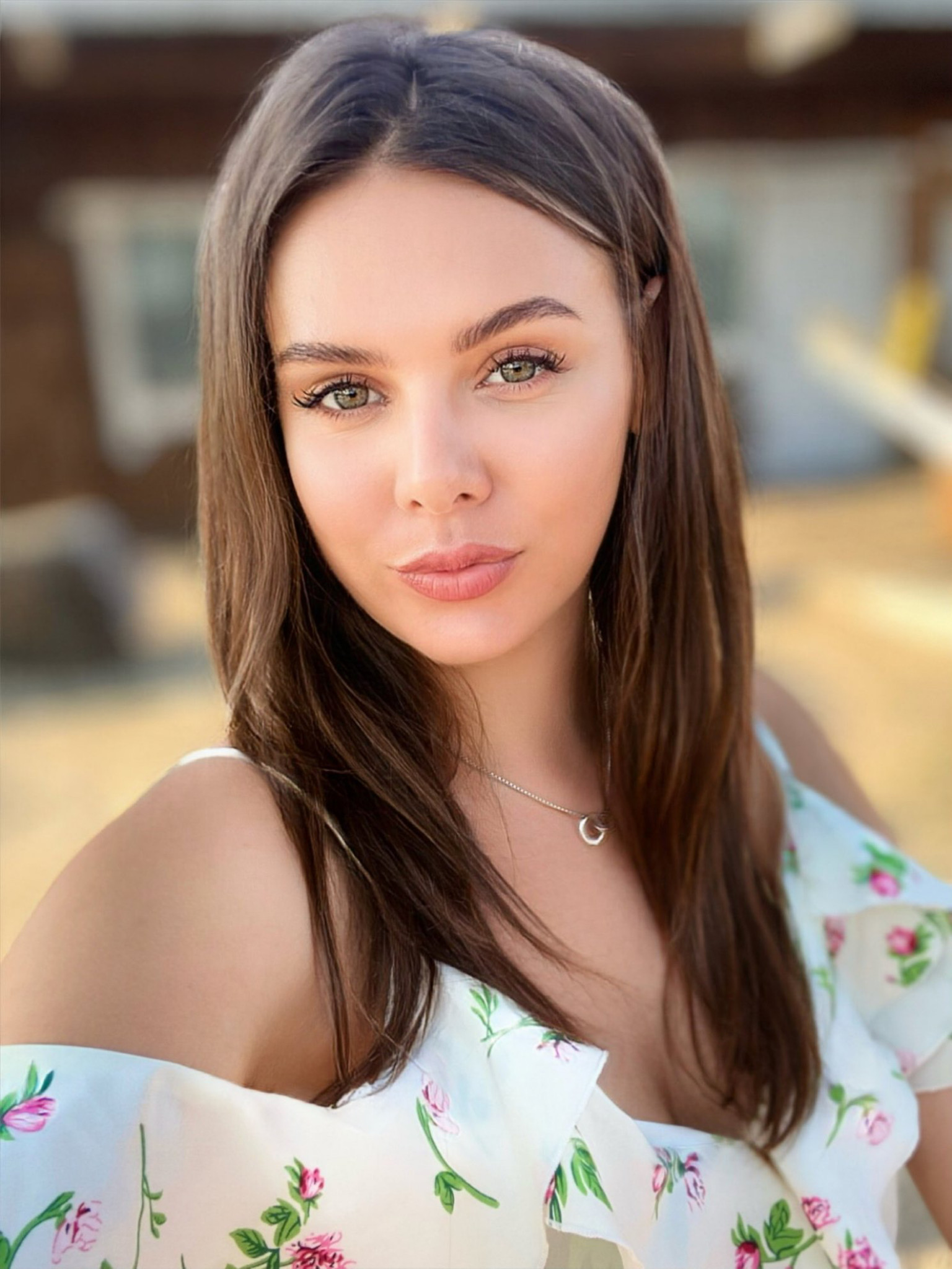 Iryna
 - Digital nomad in Ukraine