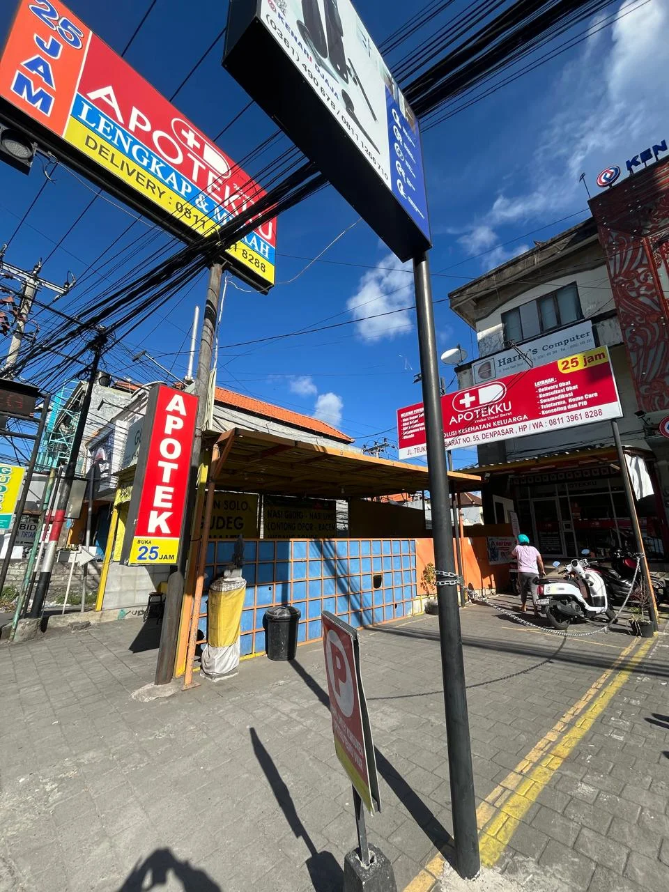 ApotekKU Teuku Umar Barat in Denpasar, Bali
