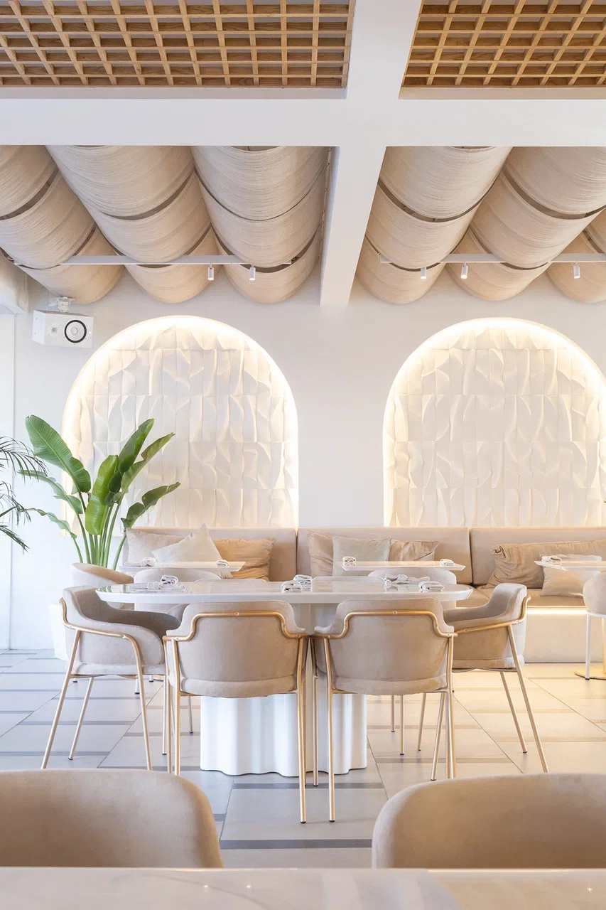 Ele Restaurant, Bar and Terrace in Canggu, Bali