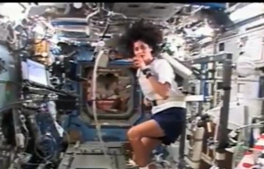 सुनीता विलियम्स : 27 वर्ष का कार्यकाल पूरा