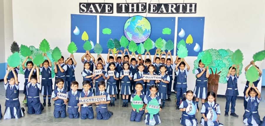 पृथ्वी दिवस : पौधों से होता शृंगार, संतुलन रहता बरकरार