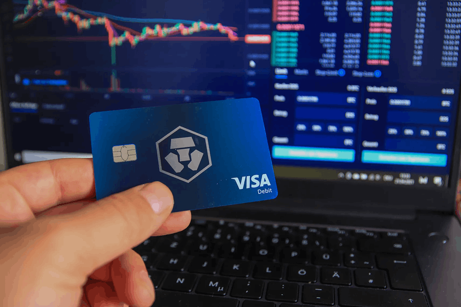 Kas ir Crypto.com? Neatkarīgs apskats un padziļināta analīze (2026)