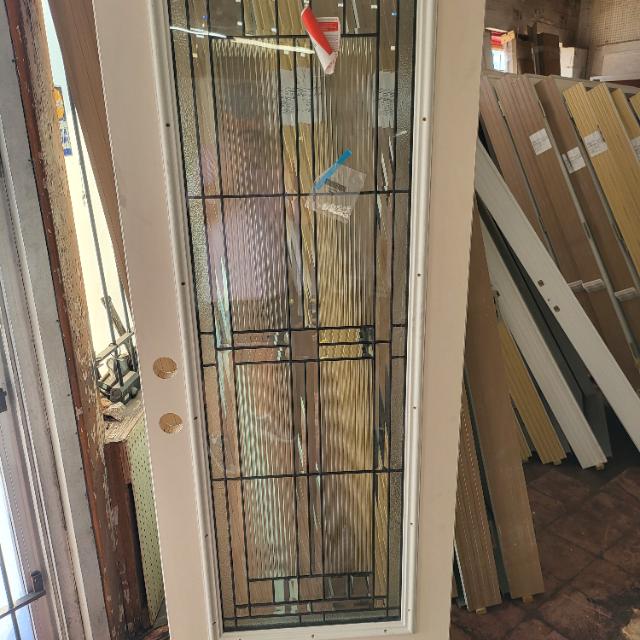 30" wide x 80" Pembrook decorative style
