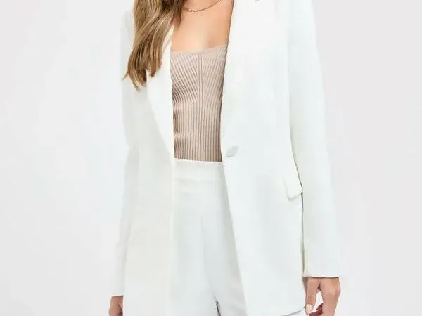 Alquiler de Blazer De Zara Blanco Para Fiesta