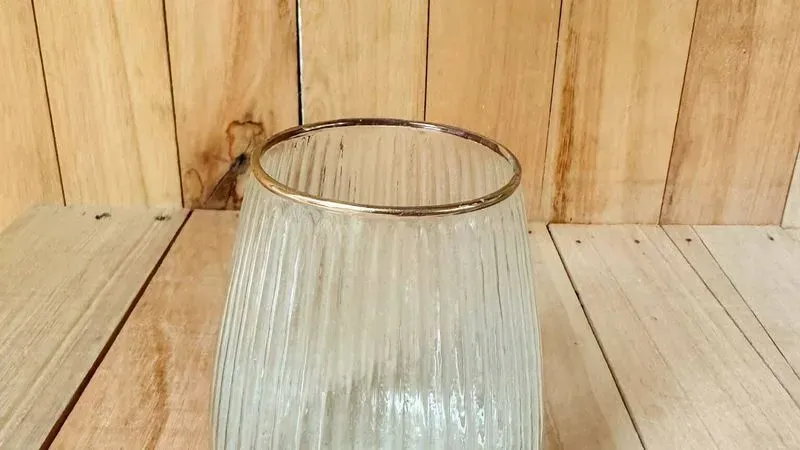 Alquiler de Porta Vela De Vidrio Con Borde Dorado - Para Decor...