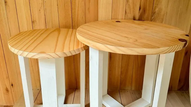 Alquiler de Mesa Ratona Redonda Nido En Madera