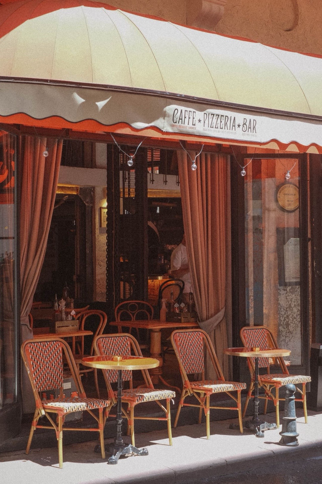 Visit Bakeries Before 9 AM — image 1