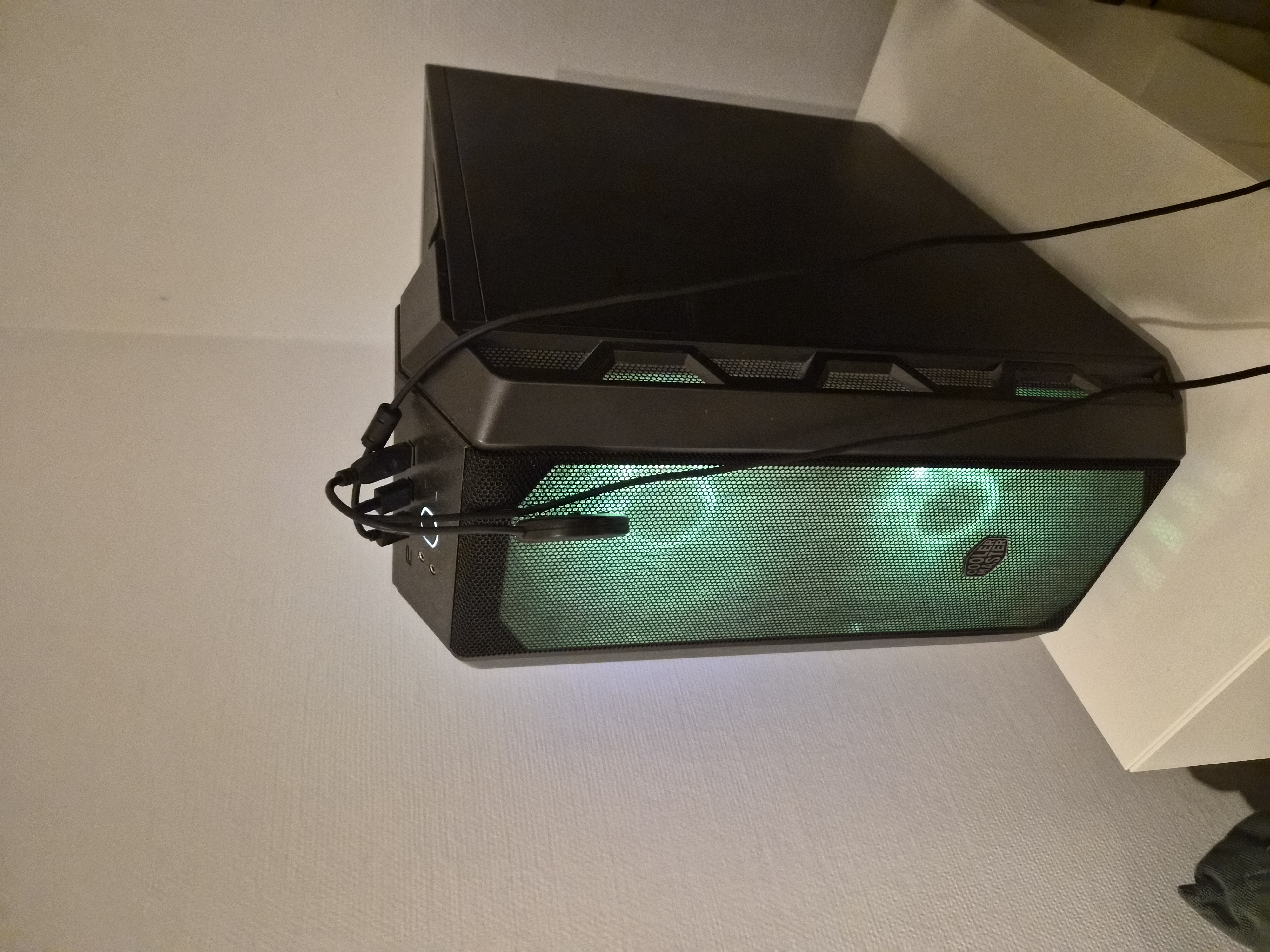 Stationär dator - Perfekta Julklappen - Bild 1