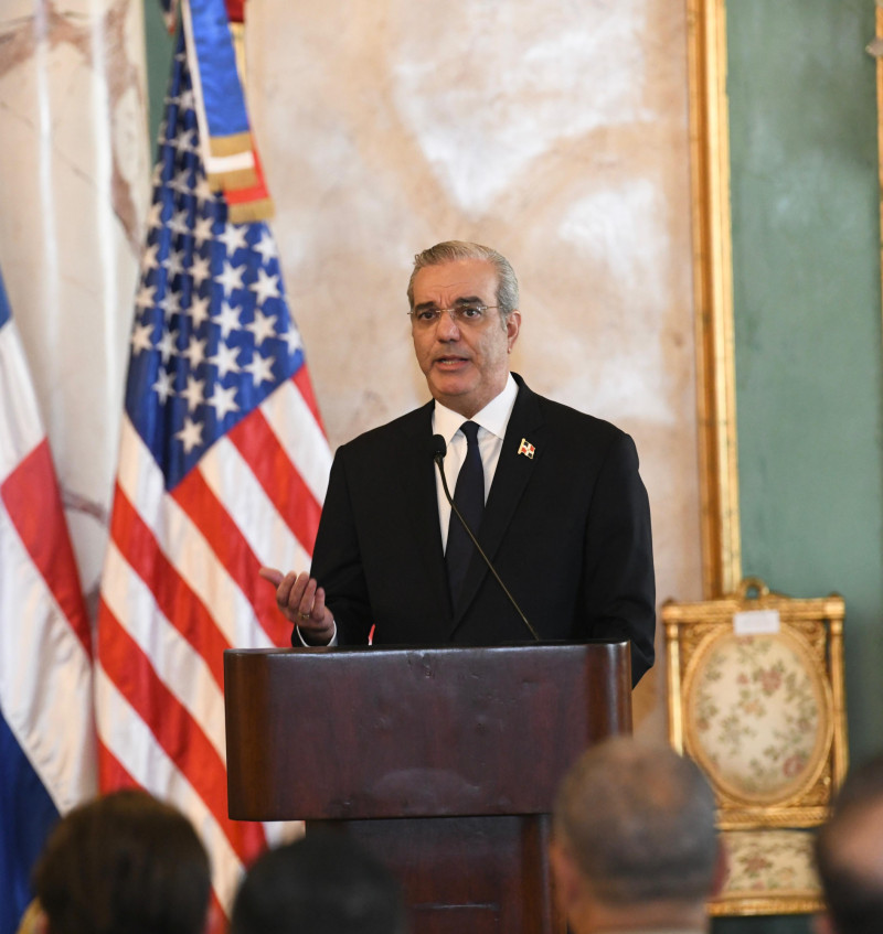 Estados Unidos usará aeropuertos de San Isidro y AILA en su despliegue contra narcos en el Caribe