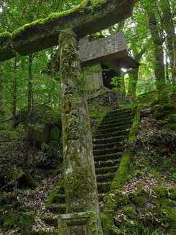 コノ町ノ古キ愛ノ呪イ