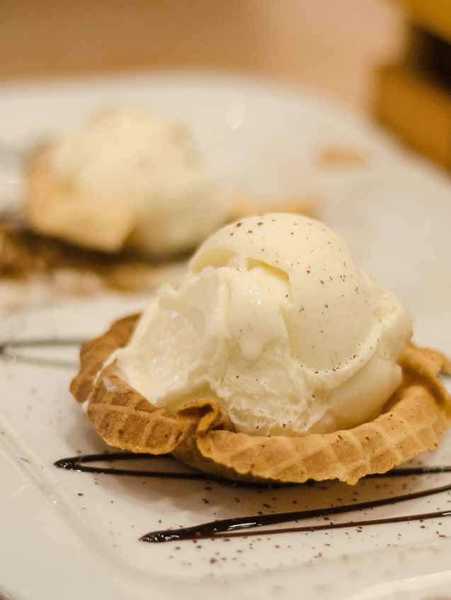 冷えたアイスクリームと一緒に🍨🥄