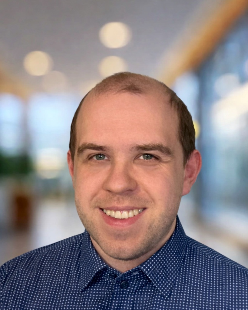 Portrait of Anthony Silvia, Co-Founder and CEO of Kinlily