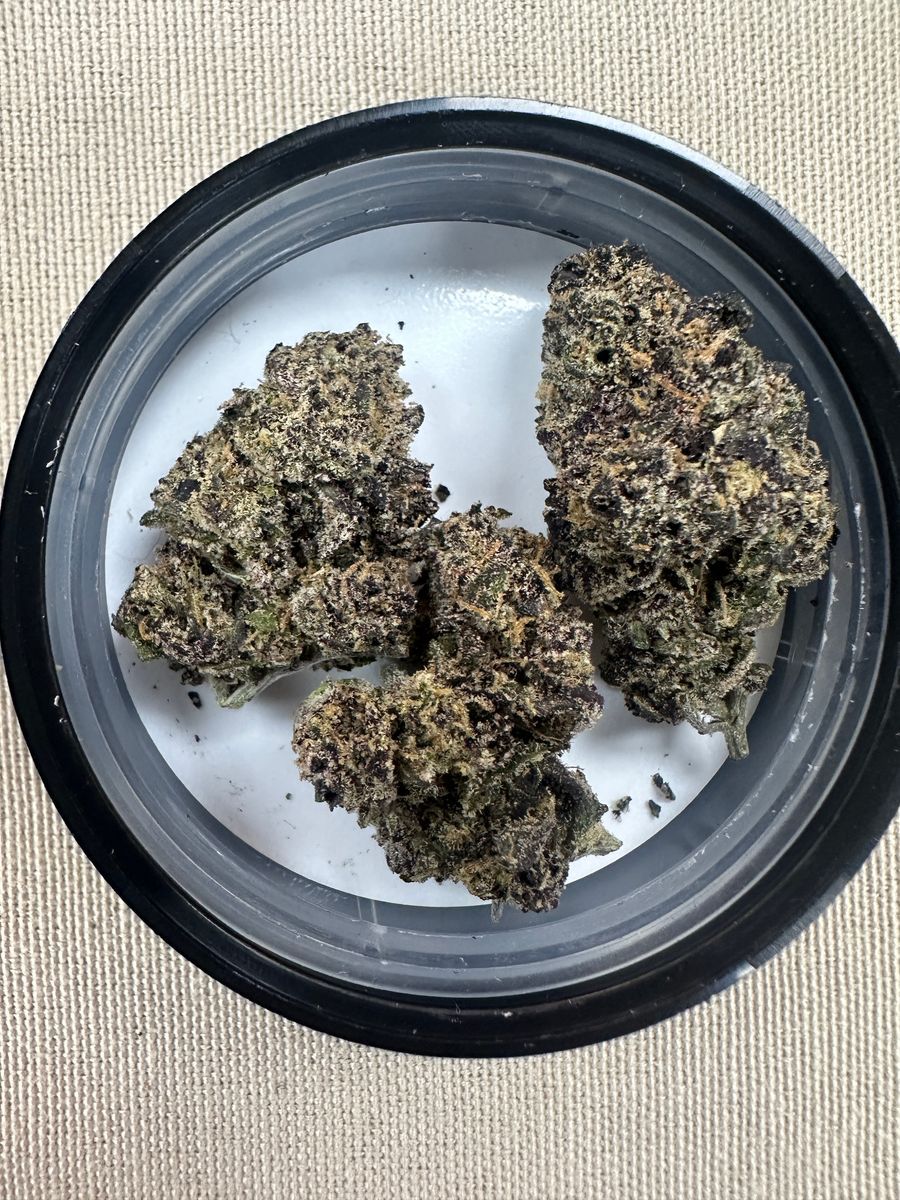 Black Runtz strain