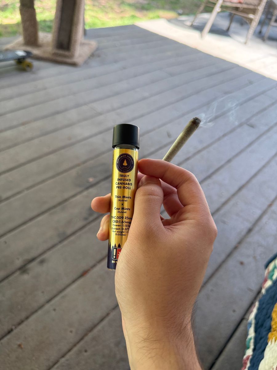 Entourage Cannabis Thin Mintz & Cap Mintz