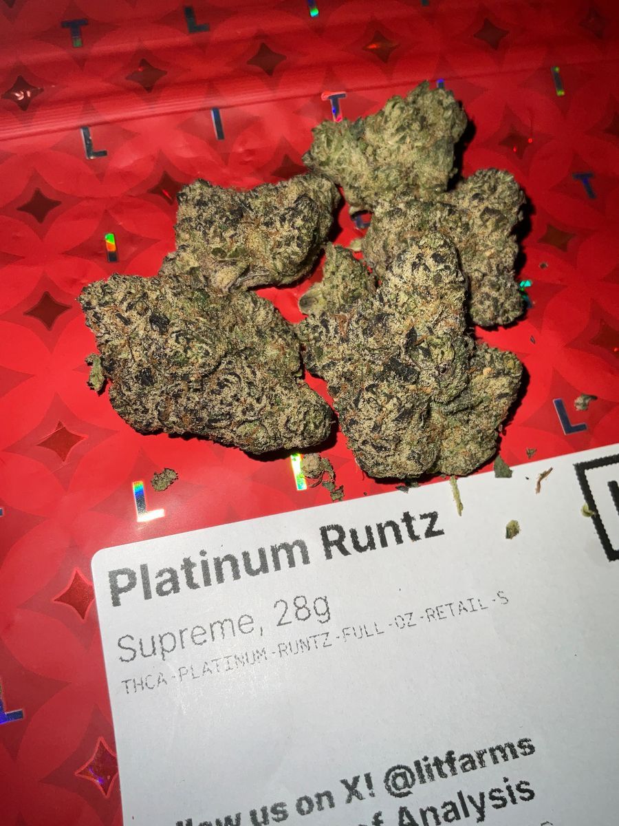 Platinum Runtz strain