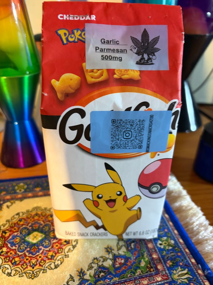 Smacking Selections Garlic Parm Goldfish