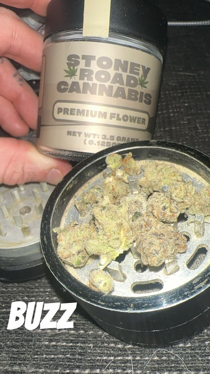 Buzz strain