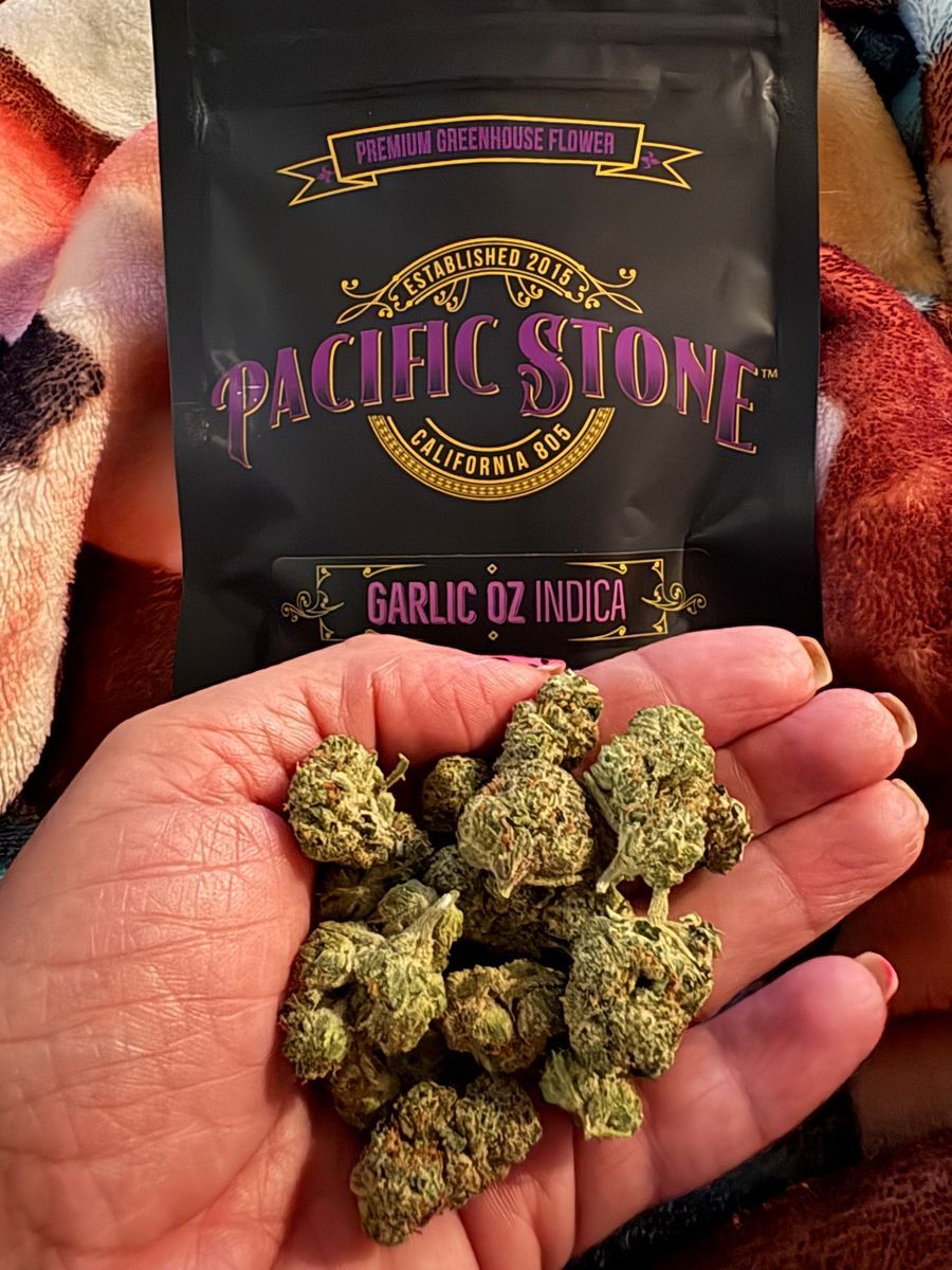 Garlic Oz strain