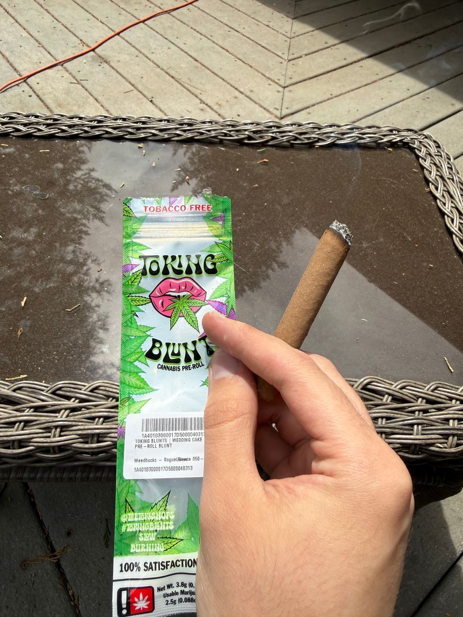 Toking Farms Wedding Cake