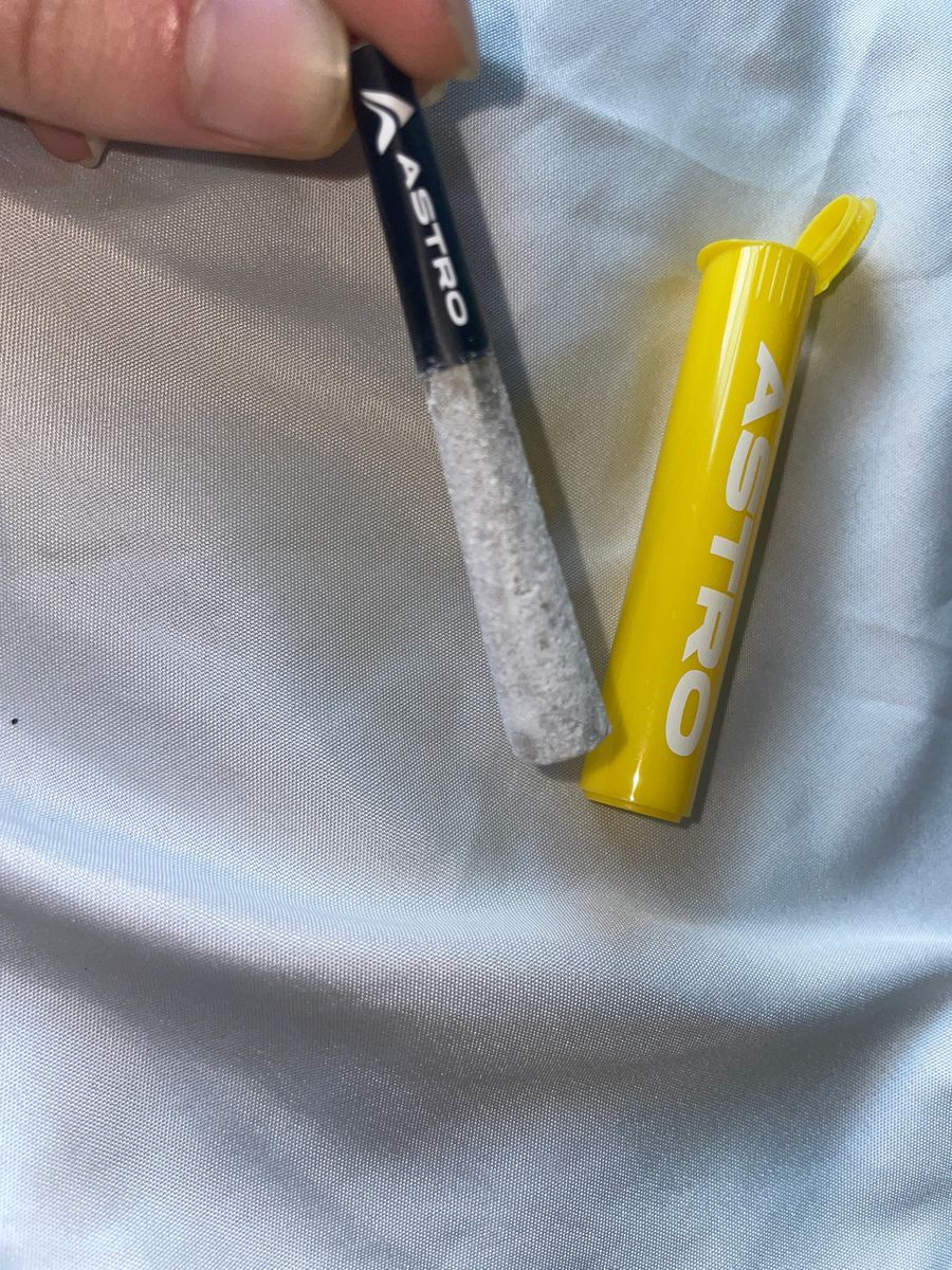 Astrouniverses.Com Masrhmallow Kush, Dark Matter Diesel