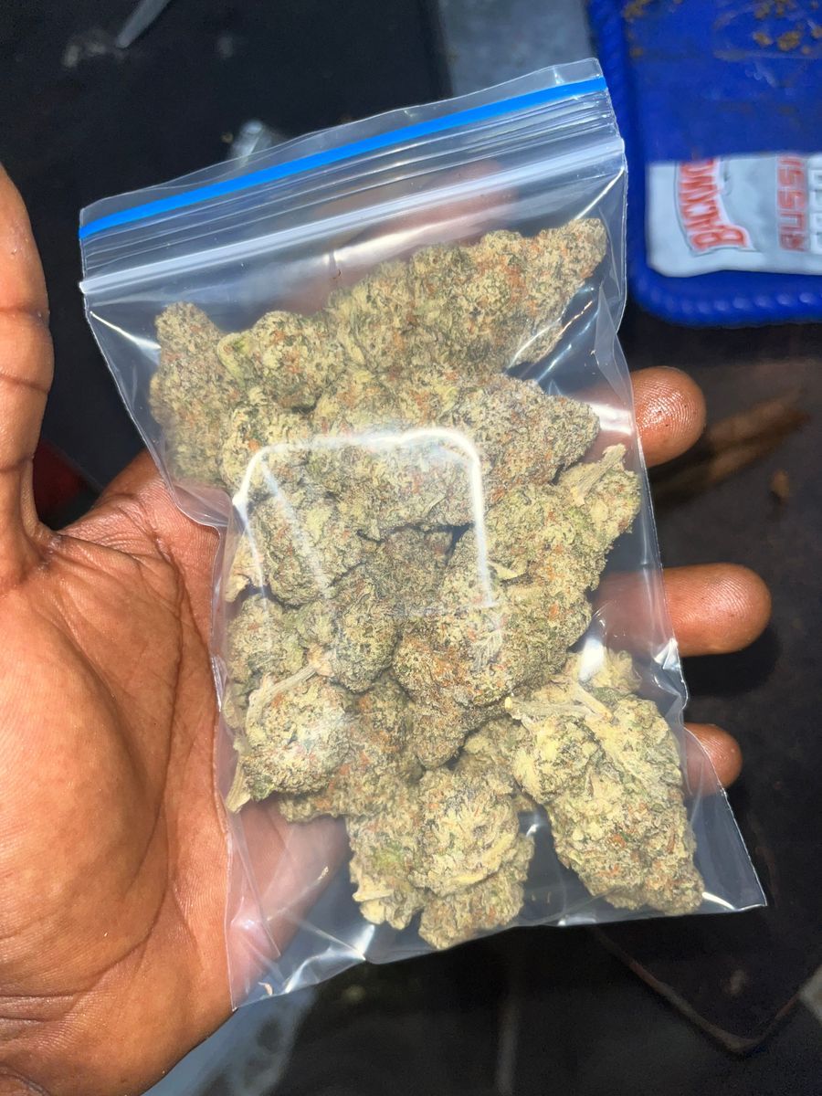 White Diamond strain