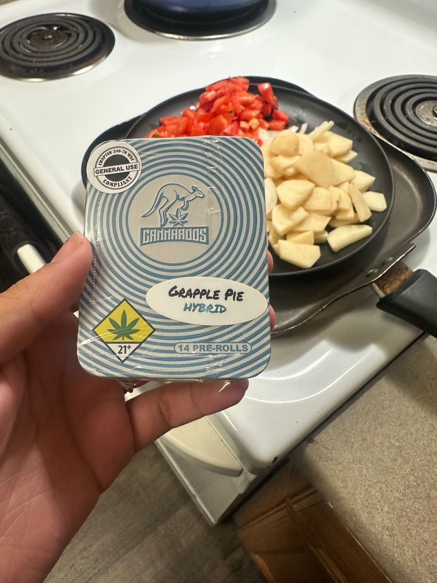 Cannaroos: Grapple Pie