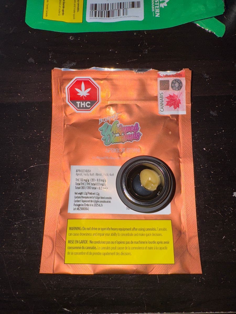 Boxhot Apricot Kush